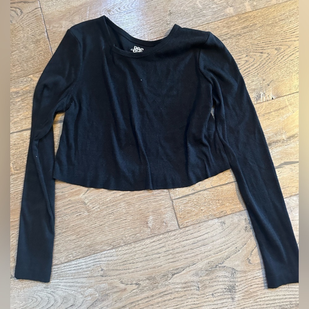 BDG Black Long Sleeve Tee never been worn